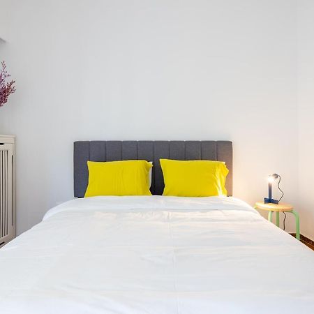 Spacious Central Apt Downtown 아테네 외부 사진