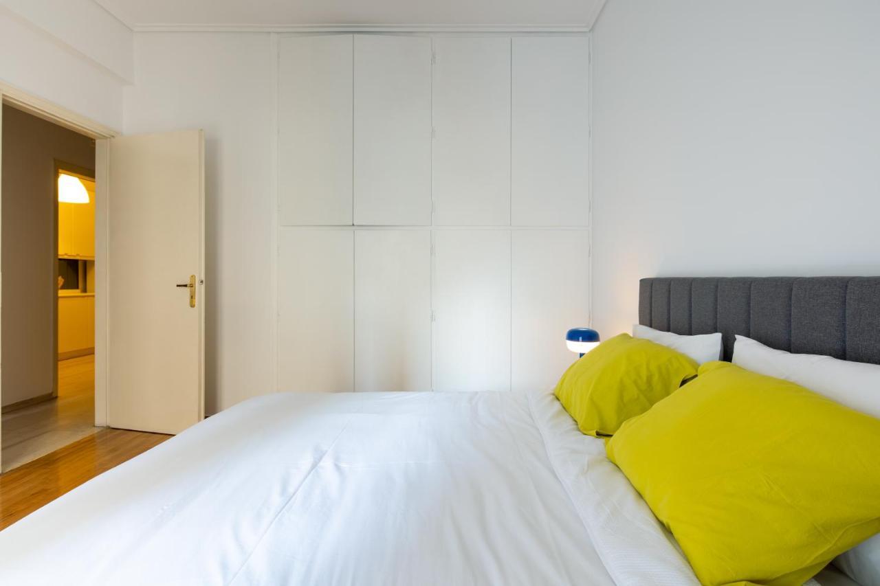 Spacious Central Apt Downtown 아테네 외부 사진